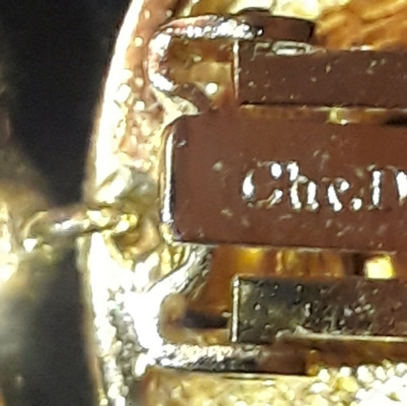 Christian Dior Glamorous Rare Oversized Black Enamel and Crystal Clip Earrings. - Picture 4 of 7